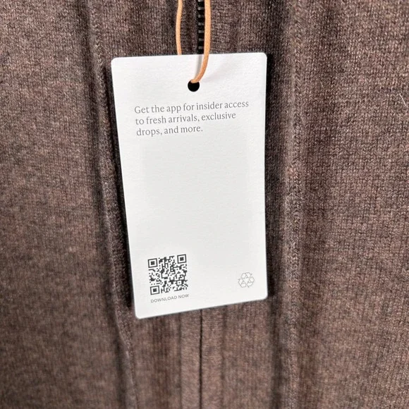 Quince Mongolian Cashmere Full Zip Hoodie Women's L Brown Soft Travel NEW - Picture 4 of 8